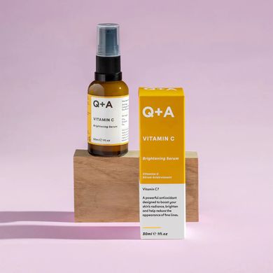 Q+A Vitamin C Brightening Serum (Освітлююча сироватка для обличчя), 30 мл 5060486262267 фото