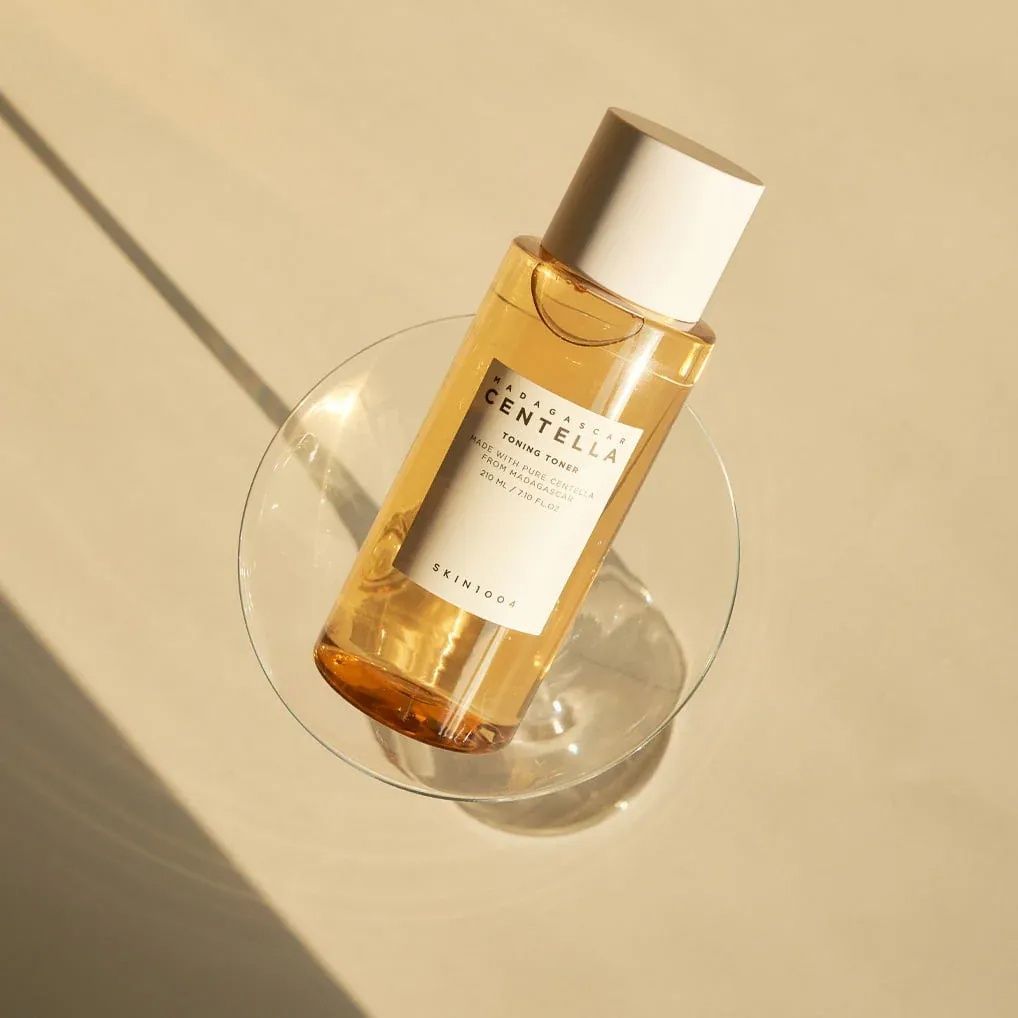 SKIN1004 Madagascar Centella Toning Toner (Тонер з центеллою для чутливої шкіри), 210 мл 8809576261141 фото