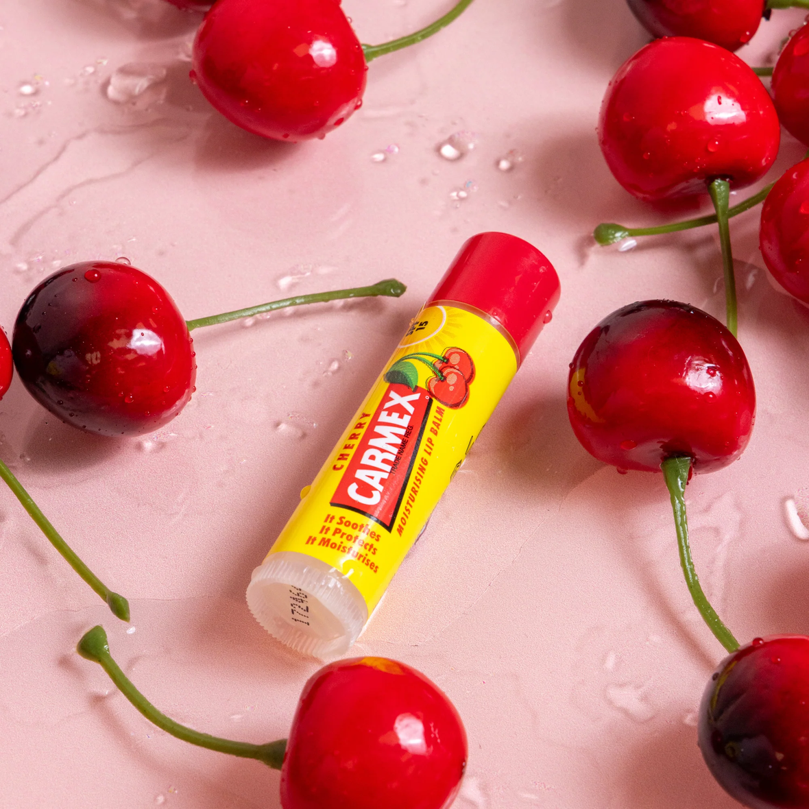 Carmex Daily Care Fresh Cherry (Бальзам для губ з ароматом Вишні), 4,25 г 2997110019054 фото